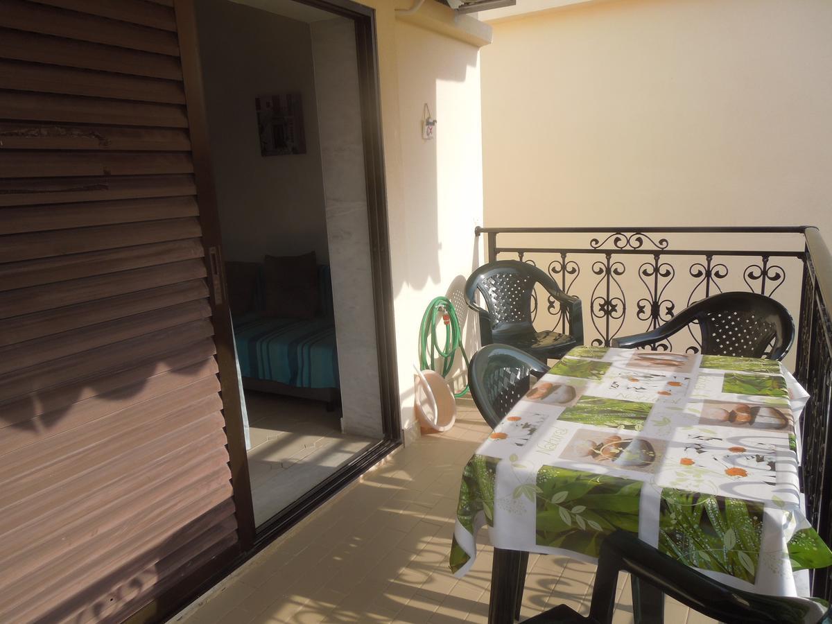 Sunshine Apartment Paralia Dionysiou Exterior photo